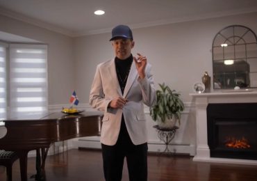 Alex Bueno confirma diagnóstico de cáncer cerebral y anuncia inicio de su tratamiento