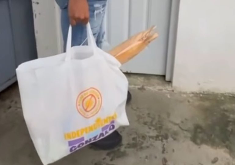 Video| ¿Vuelve Gonzalo? Movimiento entrega ayudas en su nombre tras paso de la tormenta Melissa