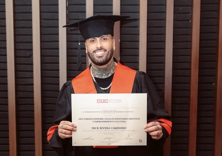 Nicky Jam recibe Doctorado Honoris Causa en Industrias Creativas y Emprendimiento Cultural