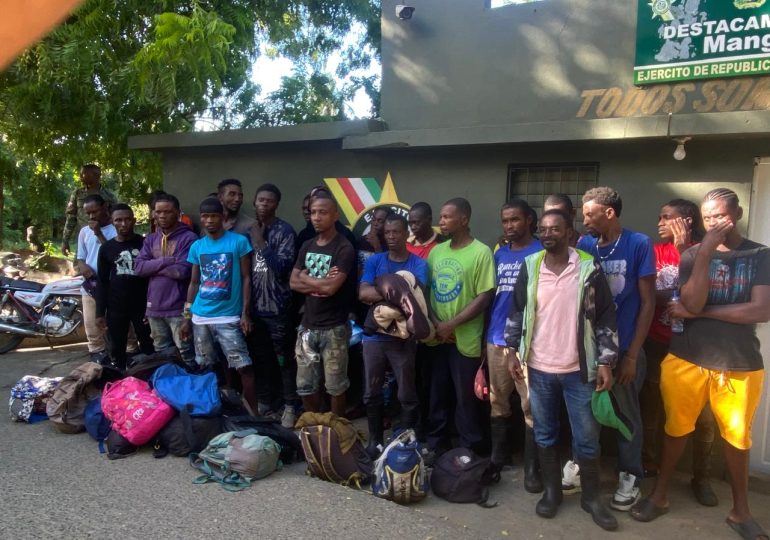 Más de 14 mil indocumentados detenidos en septiembre durante operativos del Ejército de RD