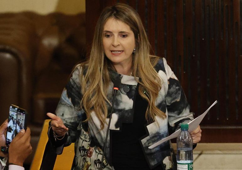 Investigan plan para atentar contra precandidata presidencial y el contralor de Colombia