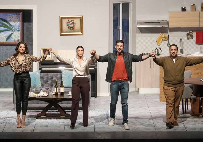 “Los Vecinos de Arriba” se ´presenta con rotundo éxito con funciones a casa llena