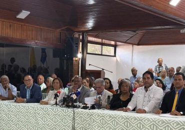 Médicos pensionados recibirán aumento salarial histórico a partir de 2026