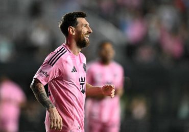 Messi admite que quiere jugar el Mundial pero decidirá a principios de 2026