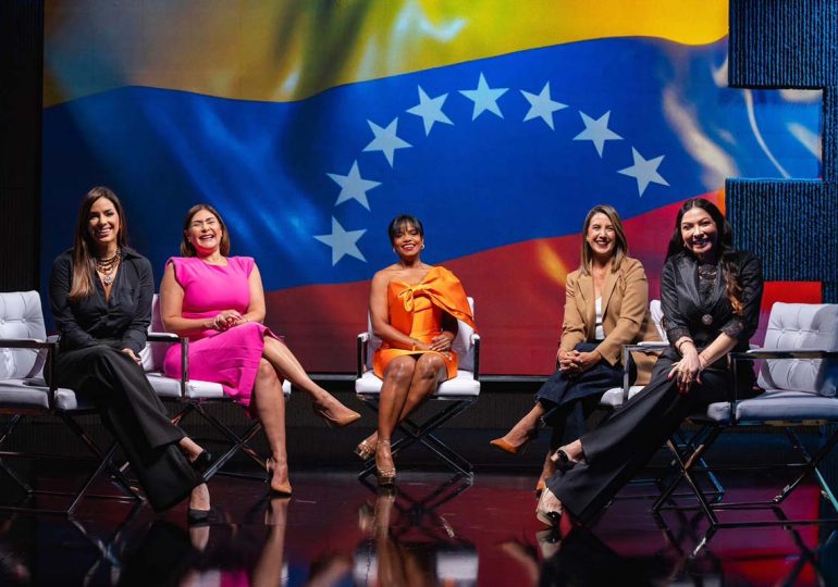Migrantes cuenta las historias de éxito de las comunicadoras venezolanas en la televisión dominicana