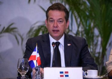 Ministro Ito Bisonó: “Presentaremos en España una RD que crece sobre reglas claras y confianza institutional”