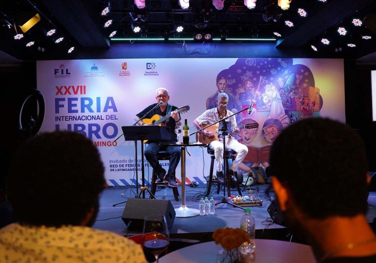 Oasis Lúdico anima las noches de la Feria Internacional del Libro con atractiva programación