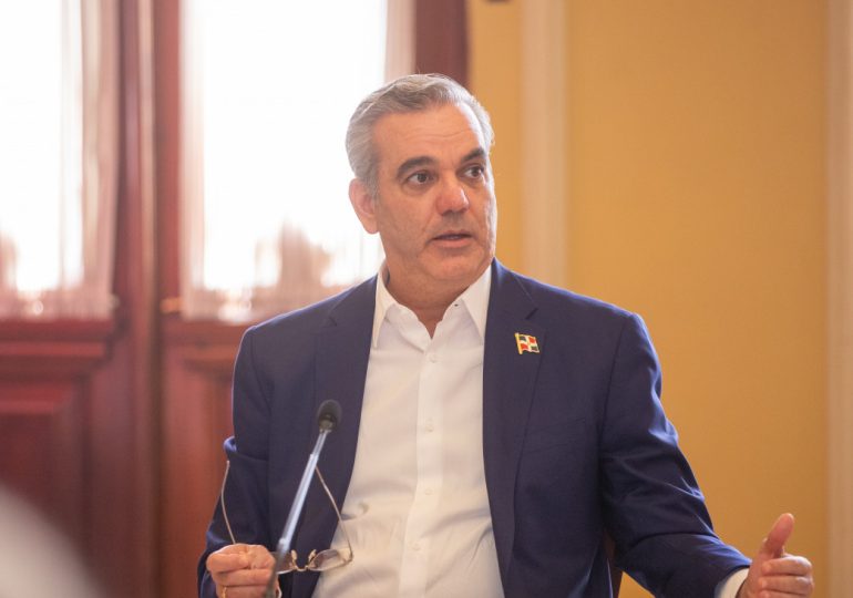 Presidente Luis Abinader pide apoyo a Rusia y China para fortalecer misión de paz en Haití