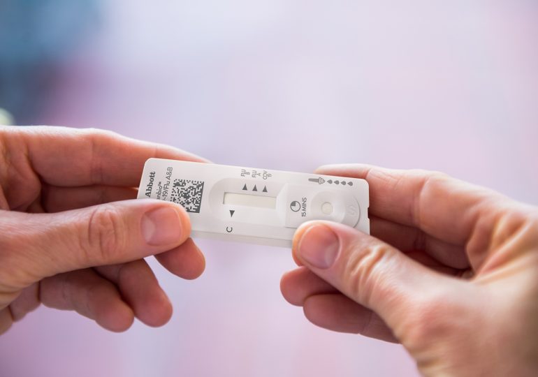 Nueva autoprueba respiratoria llega a República Dominicana: diagnóstico rápido y preciso desde casa