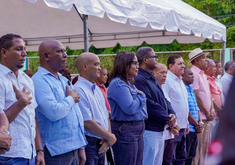 Propeep transforma 144 viviendas con sustitución de techos de asbesto por paneles ecoamigables