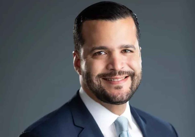 Rafael Paz confirmado como presidente de la Fuerza del Pueblo en el Distrito Nacional