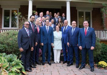 Sigmund Freund presenta a Cabo Rojo como oportunidad de inversión en la Semana Dominicana en Canadá