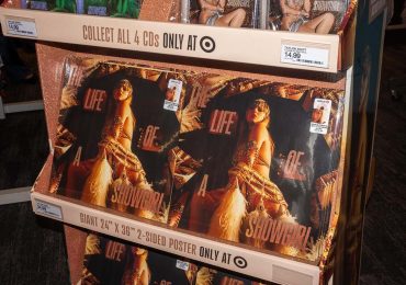 Taylor Swift conquista los rankings, pero no a todos sus seguidores