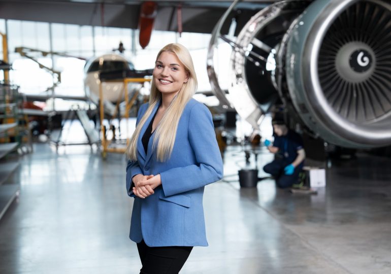 El nuevo hangar de FL Technics impulsa el crecimiento profesional de las mujeres en la aviación