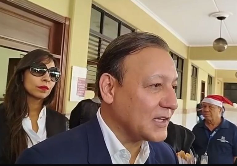 Video | Abel Martínez acude al tribunal civil para reclamar levantamiento de embargos abusivos