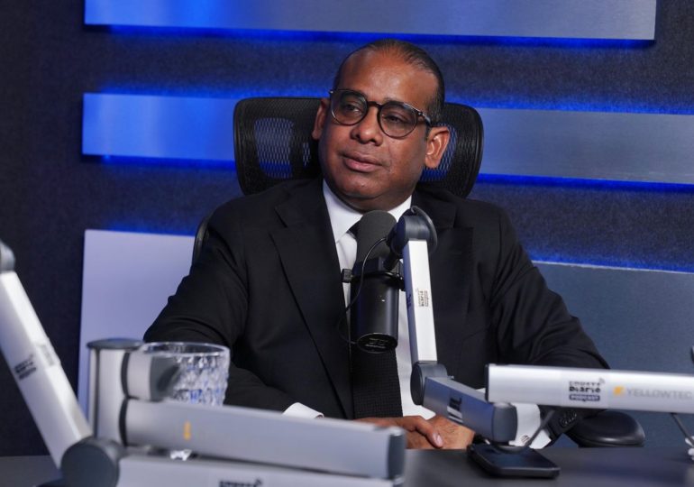 Aníbal Díaz propone que ARS incluyan cobertura de salud mental en sus planes