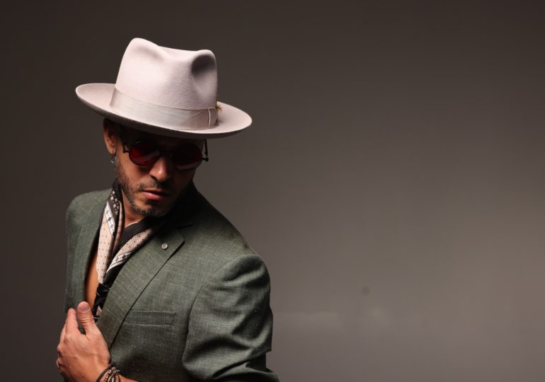 Zeo Muñoz lanza “Solito”, antesala de su tercer disco