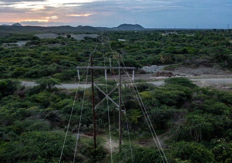 ETED informa avería en línea de transmisión Dajao - Monte Plata; condiciones climáticas dificultan labores de reparación