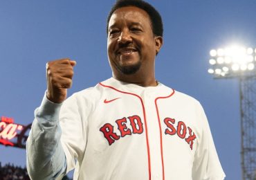 Pedro Martínez celebra sus 54 años de vida