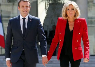 Diez personas juzgadas por ciberacoso sexista a la esposa de Emmanuel Macron