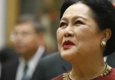 Muere la reina madre Sirikit de Tailandia a los 93 años