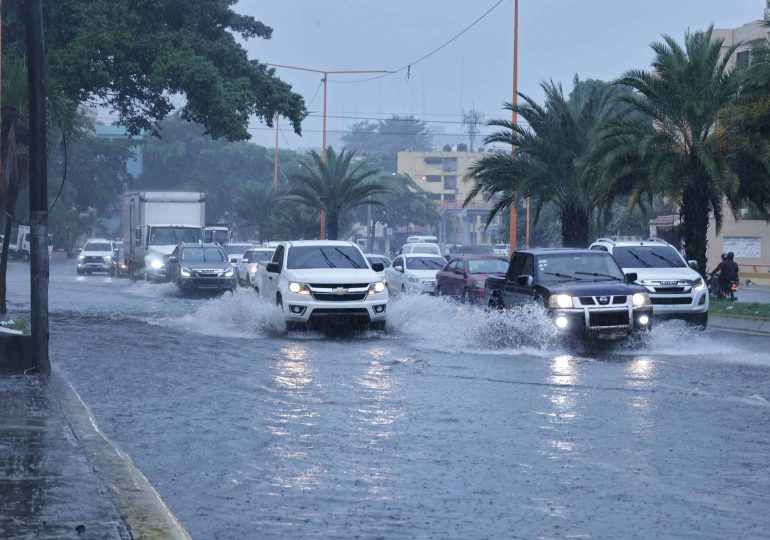 Video | COE advierte que lluvias generadas por vaguada podrían producir inundaciones repentinas