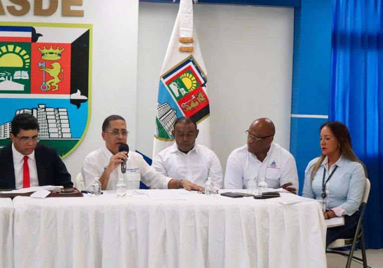 Gobierno dispone acelerar terminación y rehabilitación de 70 obras escolares en Santo Domingo Este a través del Plan “Aulas 24/7”