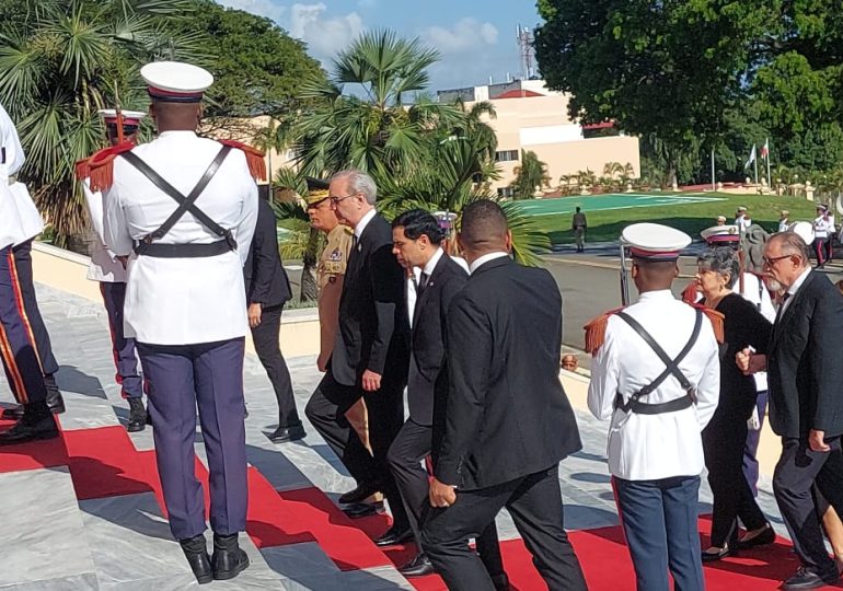 Presidente Luis Abinader encabeza acto de traslado de los restos del general Juan Rodríguez García al Panteón de la Patria
