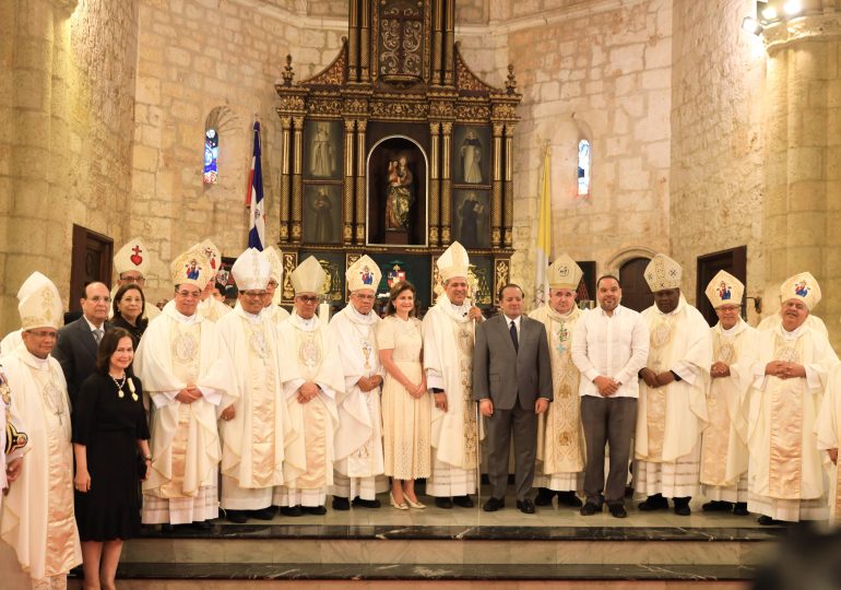 Monseñor Carlos Tomás Morel Diplán asume la Arquidiócesis de Santo Domingo como arzobispo coadjutor