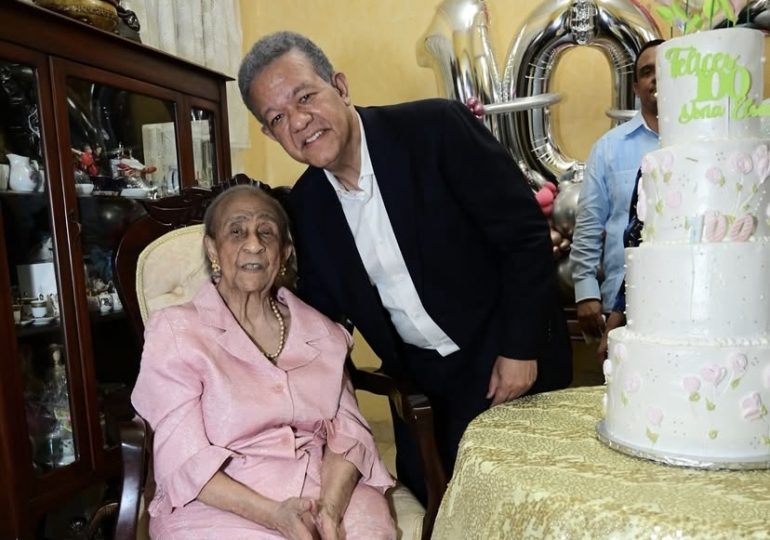 Leonel Fernández despide a su tía Elsa tras su muerte: “Fue una mujer excepcional, llena de dulzura”