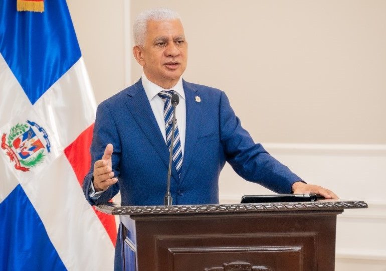 Presidente del Senado, Ricardo de los Santos, valora como positiva la decisión del Gobierno para fortalecer la lucha contra el narcotráfico