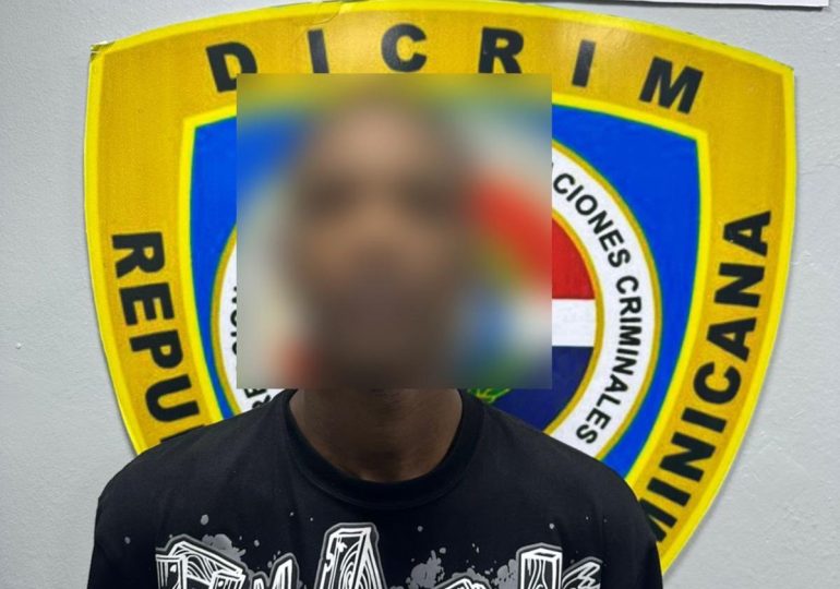 Policía Nacional apresa a “PILÓN”, prófugo acusado de robo a una joyería en la provincia La Altagracia