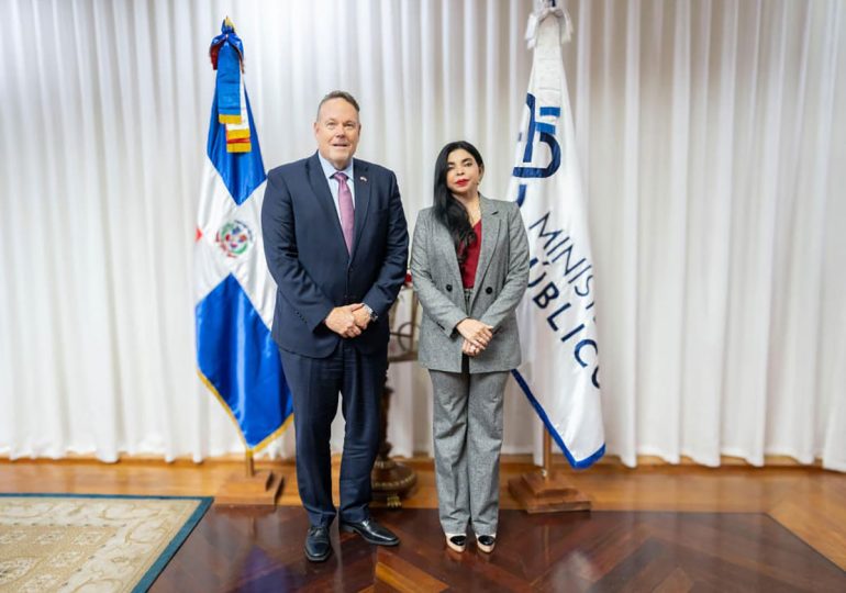 Procuraduría General reafirma a funcionario de la DEA el compromiso del Ministerio Público en la lucha contra el narcotráfico internacional