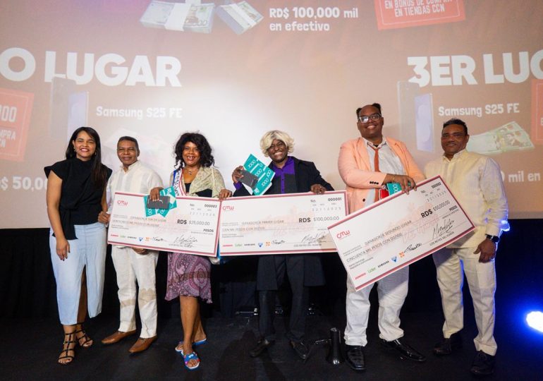 Raymond y Miguel cierran con éxito “La Fábrica del Humor”