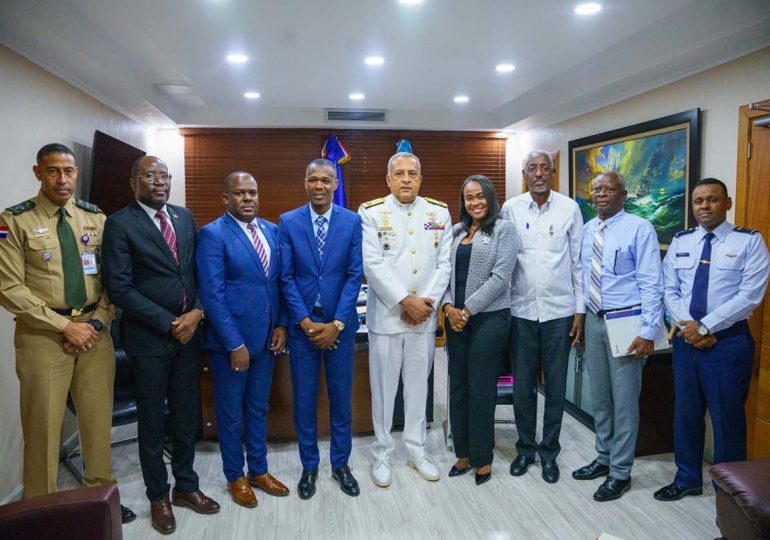 Tras reunión con autoridades consulares de Haití Director de Migración deja claro operativos de interdicción