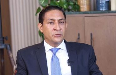 Iván Gatón es reconocido como expositor magistral en la Universidad de Chihuahua