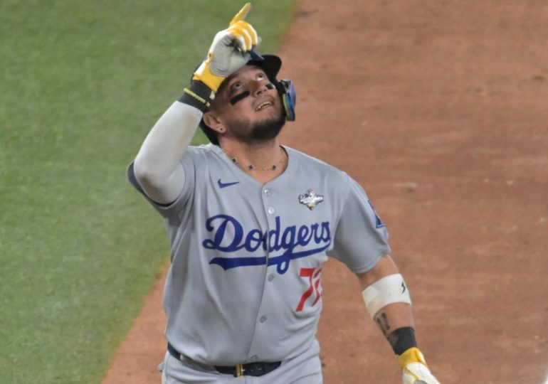 Miguel Rojas: "Doblete por primera vez en 25 años, ¿qué les parece?