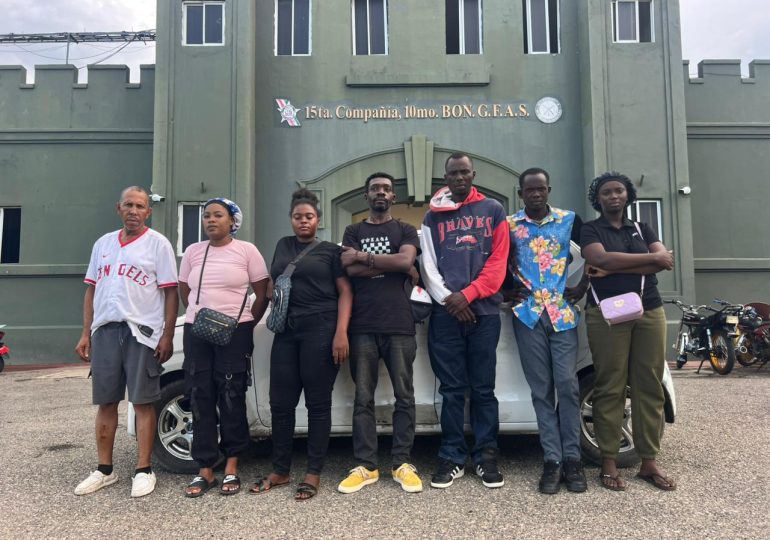 Envían ante el Ministerio Público a hombre detenido con seis haitianos indocumentados en Montecristi