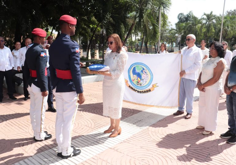 AMAPROSADO respalda eliminación de plásticos desechables y plantea medidas para una transición sostenible