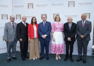 BCRD pone en circulación tres nuevos libros de la colección de su Biblioteca Juan Pablo Duarte