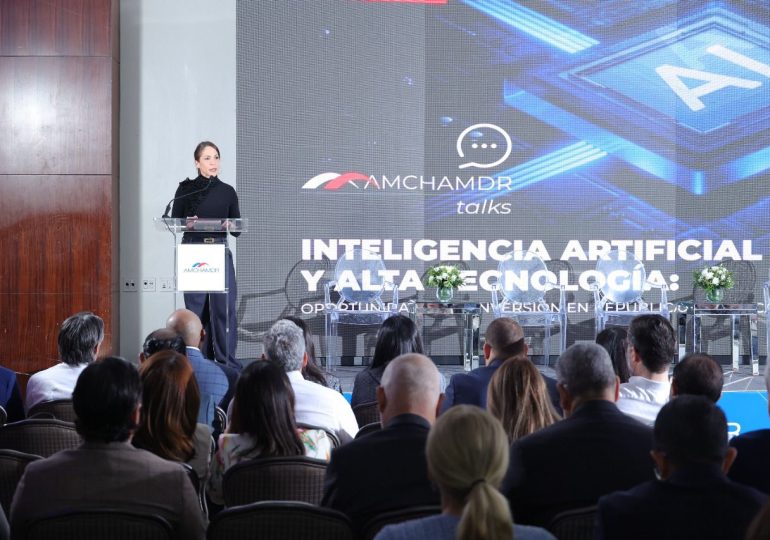 AMCHAMDR aborda el impacto de la inteligencia artificial en energía, semiconductores y comercio electrónico