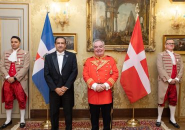 Embajador Víctor Suárez Díaz presenta cartas credenciales ante la Soberana Orden de Malta