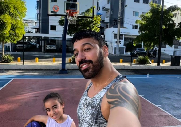 Entre risas y encestes: así disfrutan Jhoel López y su hija su viernes familia