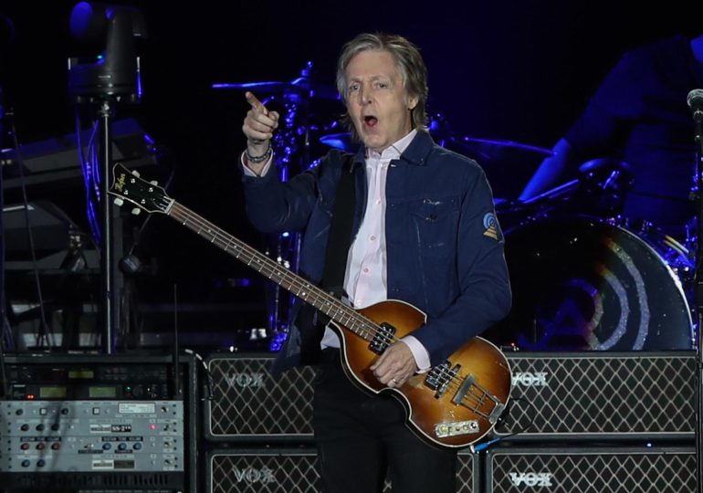 Paul McCartney lanza una canción 'silenciosa' como protesta contra la IA