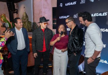 Ilegales celebra 30 años de carrera con un concierto lleno de nostalgia