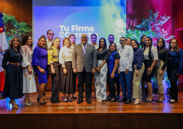 Promipyme entrega RD$125 millones en créditos a 525 emprendedores del Distrito Nacional