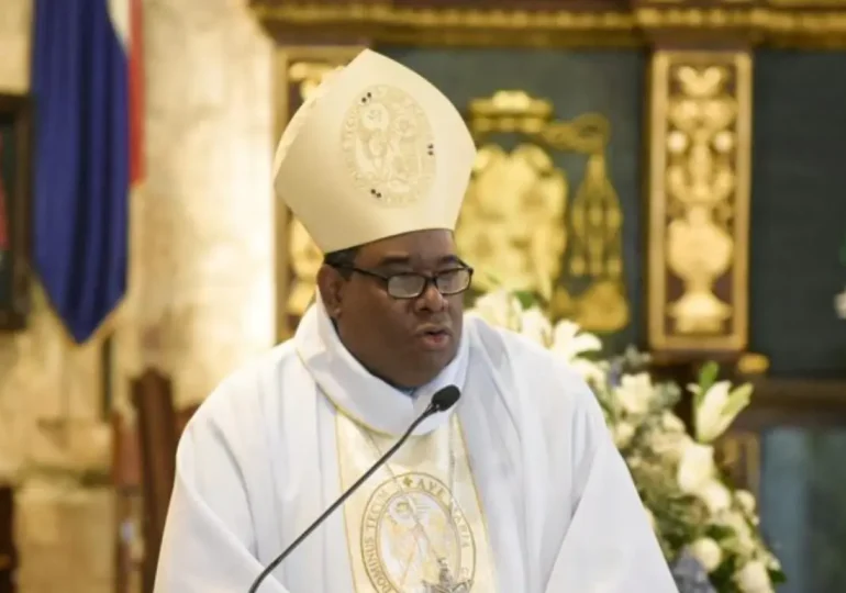 Obispo Castro Marte llama a actuar con valentía, firmeza, rectitud y a confiar en la justicia en mensaje al pueblo dominicano