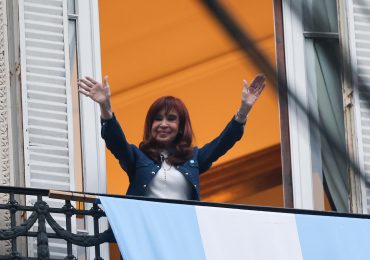 Cristina Fernández es ingresada en un hospital de Buenos Aires con un cuadro de apendicitis
