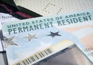 EE.UU. paraliza green cards y asilos para haitianos, cubanos y venezolanos