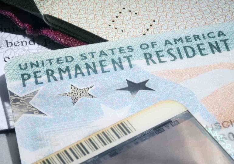 EE.UU. paraliza green cards y asilos para haitianos, cubanos y venezolanos